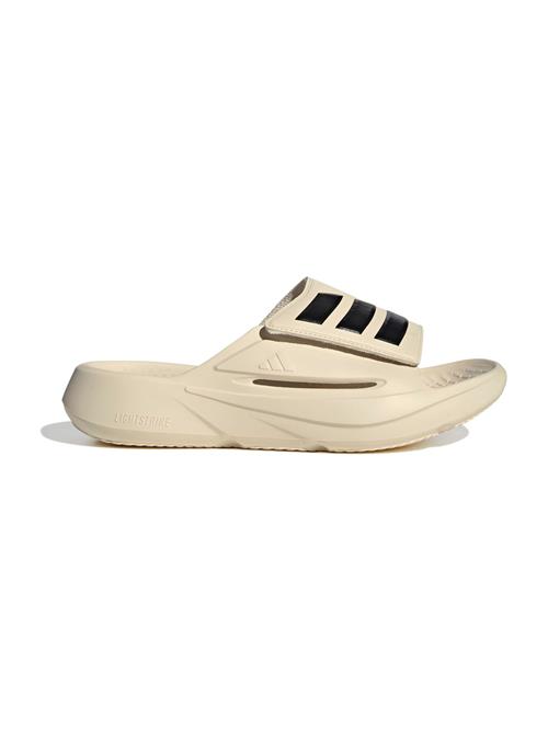 Se ADIDAS SPORTSWEAR Pantoletter 'LIGHTBLAZE'  hvid ved About You