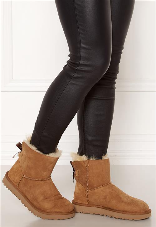 UGG Mini Bailey Bow