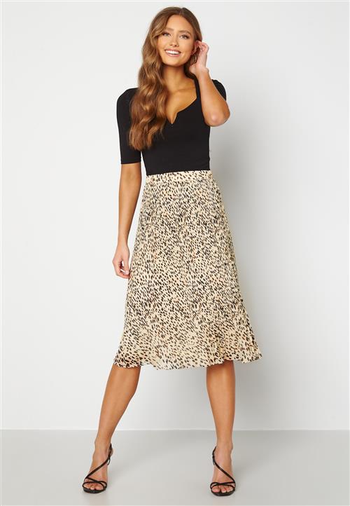 Pieces Leborah Plissé Midi Skirt