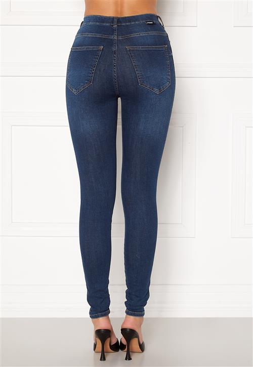 Dr. Denim Solitaire