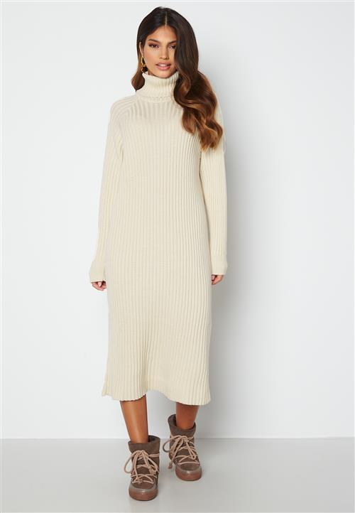 YAS Mavi LS Knit Dress