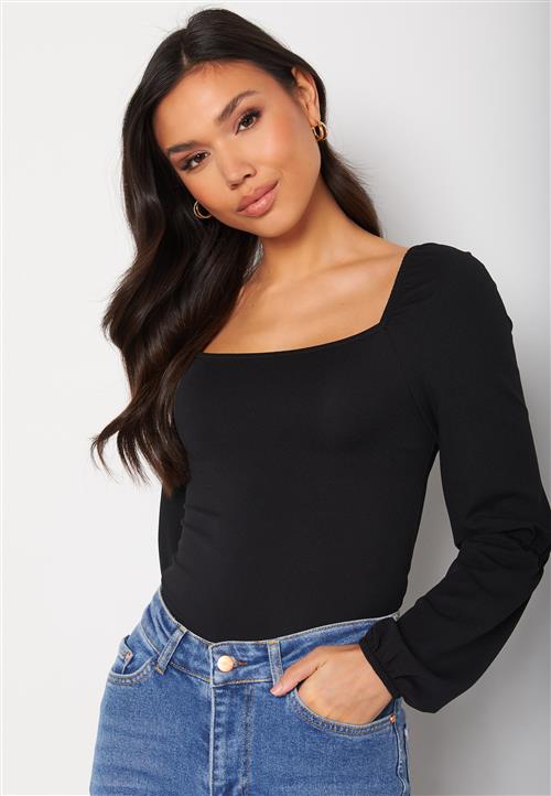 BUBBLEROOM Liva square neck top