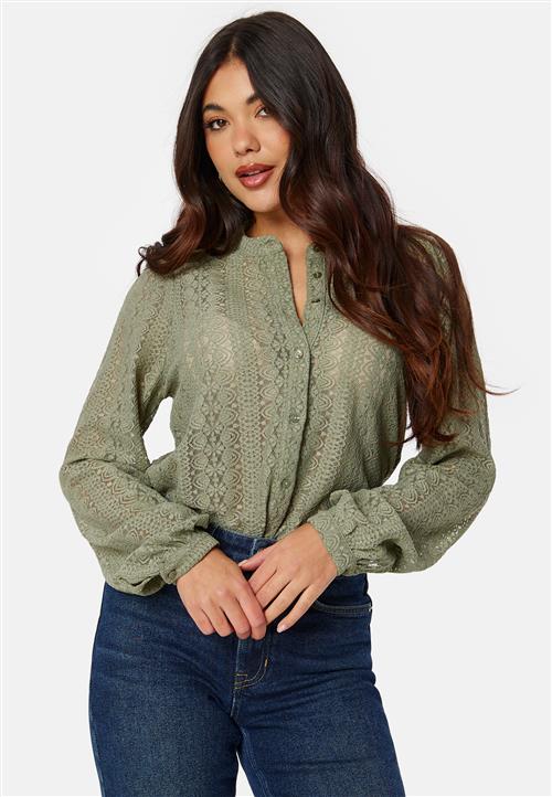 Se VILA Vichikka Lace L/S Shirt ved Bubbleroom
