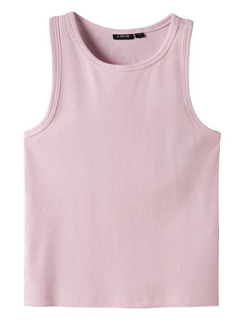 Se Nlfhinaja Crop Solid Tank Top LMTD Purple ved Booztlet