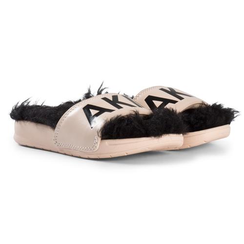 AKID Aston Logo Skyderener Sorte 28-31 EU    28-31 EU  kvinde