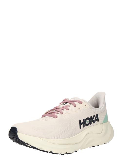 Se HOKA Løbesko 'ARAHI 8'  lysebeige / mint / sort ved About You