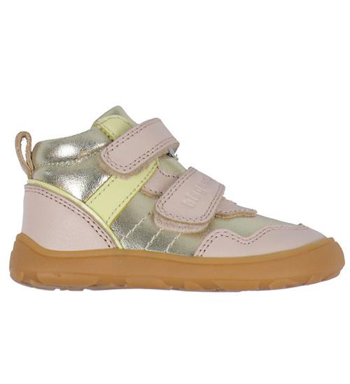 Se Bisgaard Begyndersko - Becky Barefoot - Nude ved KidsWorld