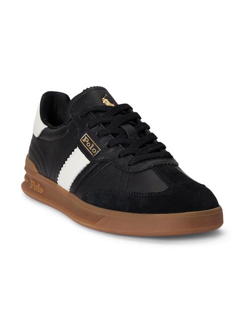 Se Polo Ralph Lauren Sneaker low 'AERA'  sort / hvid ved About You