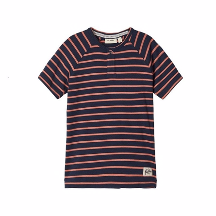 Se LIL ATELIER Modal Tee Geo Sapphire Aragon hos SmartKidz