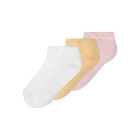 Se NAME IT 3-Pak Ankelsokker Vilma Bright White hos SmartKidz