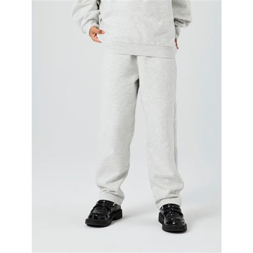 Se NAME IT Nakonni Sweatpants Light Grey Melange hos SmartKidz