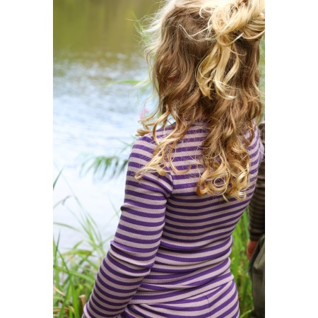 Se BIRKHOLM Stribet Rib Bluse Due Lilla & Vindrue Lilla hos SmartKidz