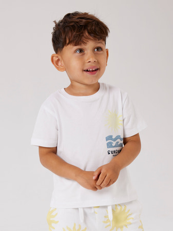 Se NAME IT T-shirt Fome Bright White hos SmartKidz