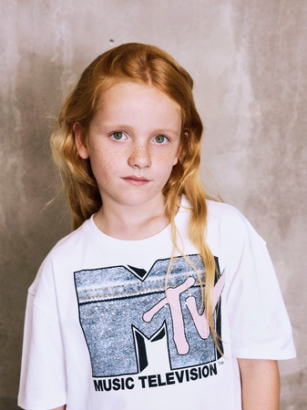 Se NAME IT MTV T-shirt Jibbi Bright White hos SmartKidz