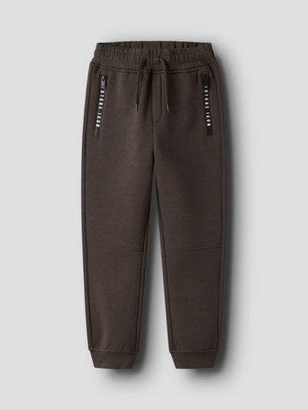 Se NAME IT Sweatpants Leonas Turkish Coffee hos SmartKidz