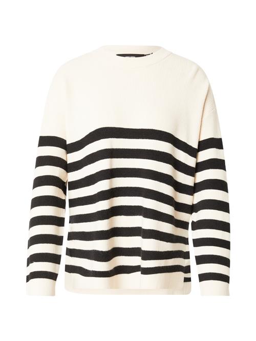 Se VERO MODA Pullover 'Clover'  sort / hvid ved About You