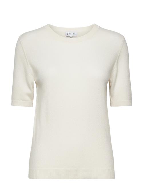 T-Shirt Over Davida Cashmere Cream