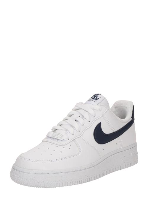 Nike Sportswear Sneaker low 'Air Force 1 '07 SE'  sort / hvid