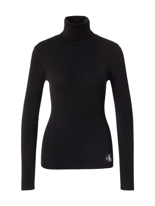 Se Calvin Klein Jeans Pullover  sort / hvid ved About You