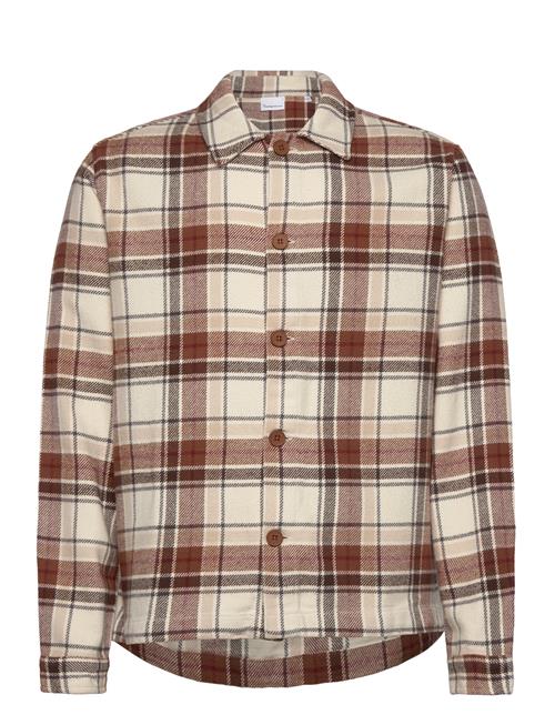 Se Big Checked Heavy Flannel Overshirt Knowledge Cotton Apparel Brown ved Booztlet