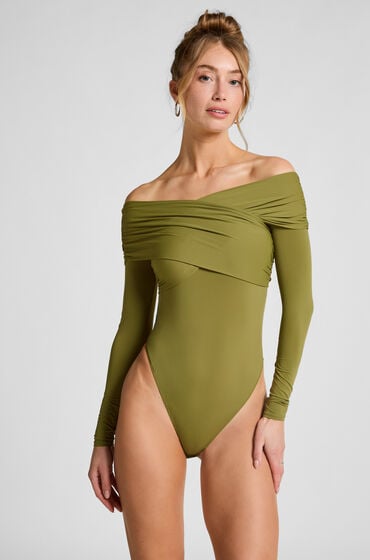 Se Hunkemöller Keisha body grøn ved Hunkemøller