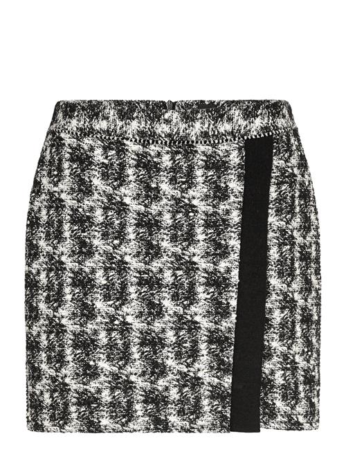 Voloria BOSS Black