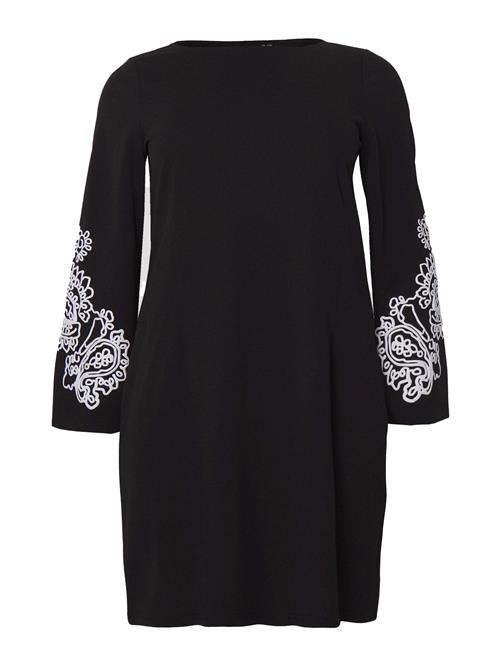 Vero Moda Curve Kjole  sort / hvid