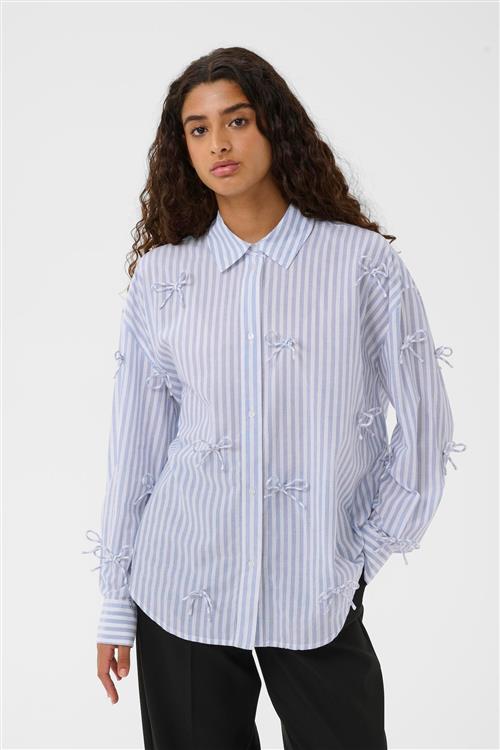 SOAKED IN LUXURY Bluse 'Joa'  blå / hvid