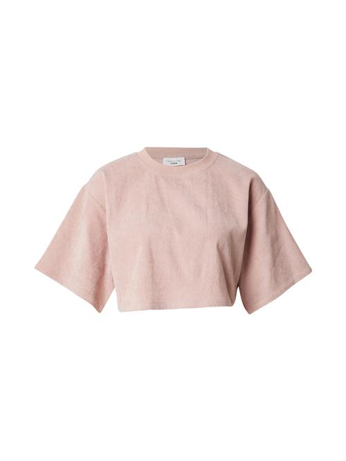 Kamila Šikl Shirts  pink