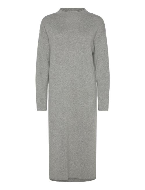 Se Luellapw Dr Part Two Grey ved Booztlet
