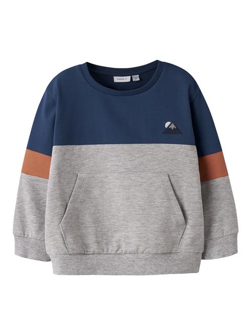 Se NAME IT Sweatshirt Odie Insignia Blue hos SmartKidz