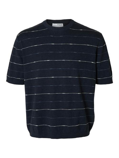 Se SLHBERG SUN SS KNIT RELAXED TEE hos Din tøjmand