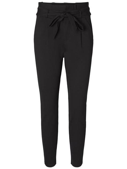 Se VERO MODA Bukser med lægfolder 'Eva'  sort hos About You