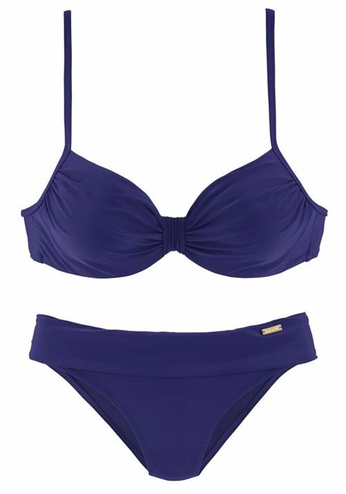 Se LASCANA Bikini  violetblå ved About You
