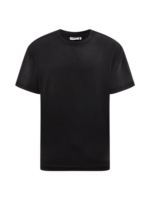 WEEKDAY Bluser & t-shirts  sort / hvid