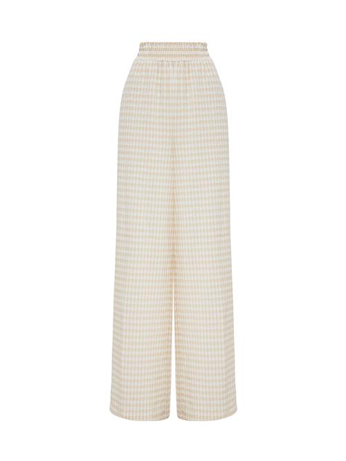 The Fated Bukser  nude