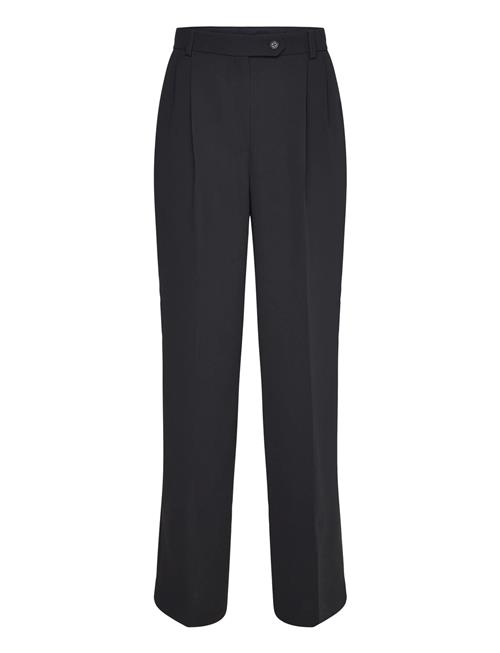 Gytta Andiata Navy