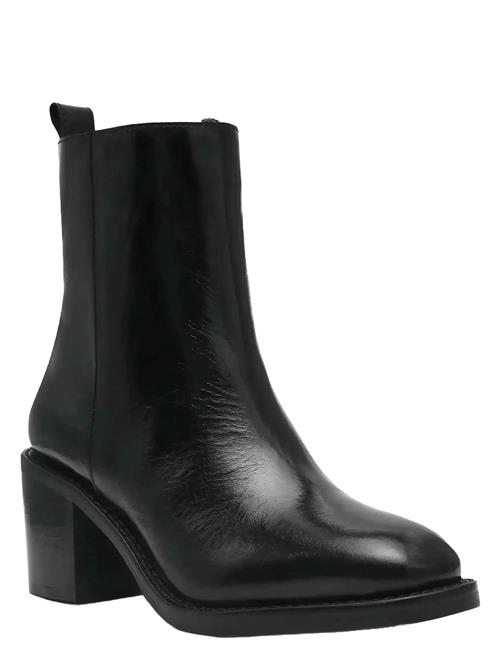 Slender Steve Madden Black