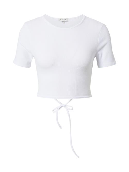 Se In The Style Shirts 'NAOMI'  hvid ved About You