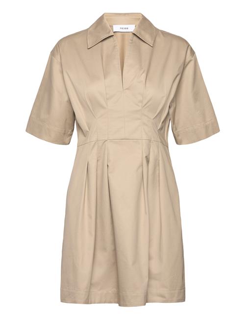 Rosalie Reiss Beige
