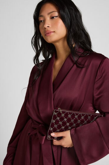 Hunkemöller Foret pose