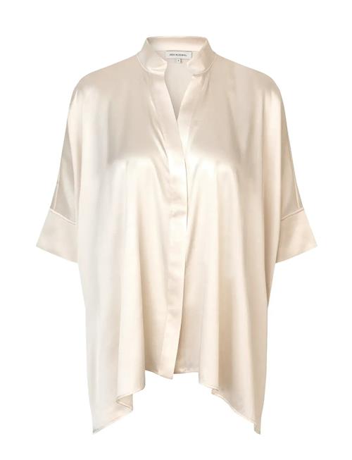 Mandydea Dea Kudibal White