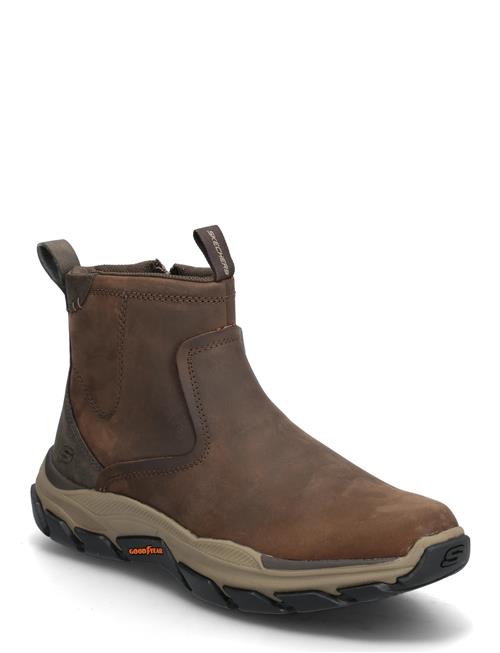 Men Respected Evanston Skechers Brown