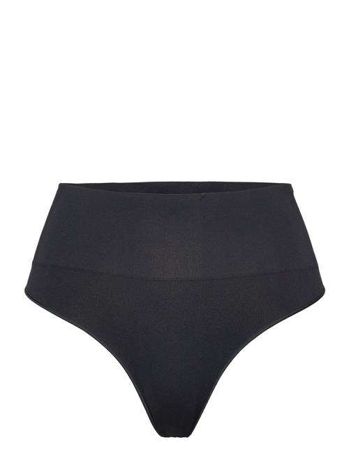 Spanxshape™ Extraordinary Thong Spanx Black