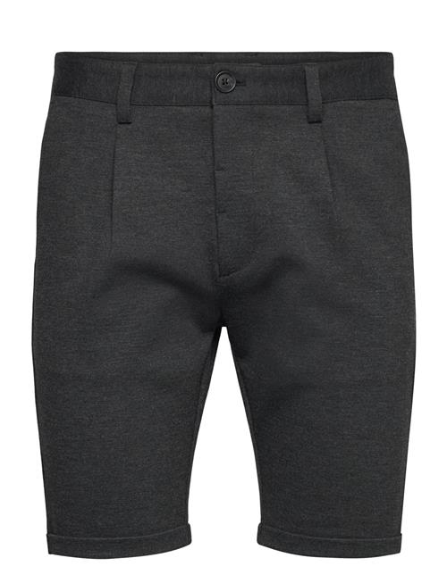 Lindbergh | Pleated Shorts | M