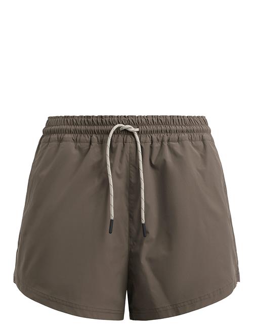 Rethinkit Studios | Track Shorts Petra | L