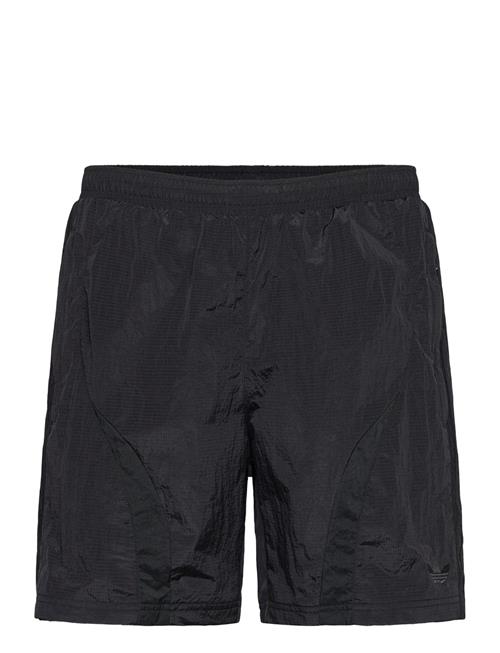 adidas Originals | 2000 Shorts | M