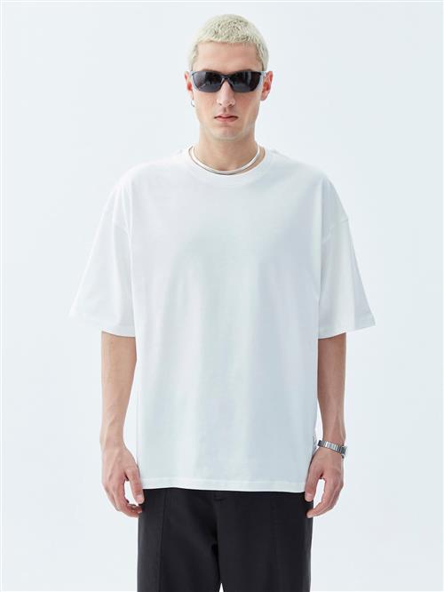 Se VAMOS CLO Bluser & t-shirts  sort / hvid hos About You