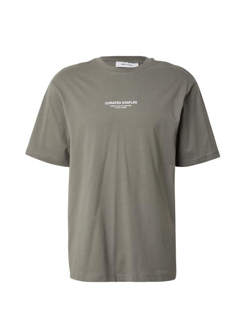 Only & Sons Bluser & t-shirts 'ONSCurated'  khaki / hvid
