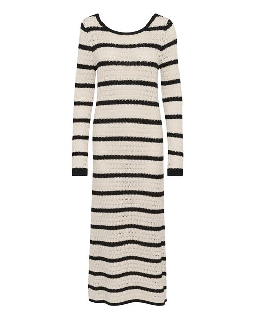 Kaffe Strikkjole 'Eleanor'  sort / æggeskal